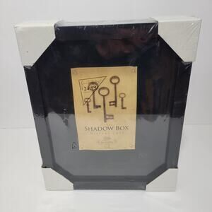 8x10 Green Tree Valley Shadow Box Photo Frame